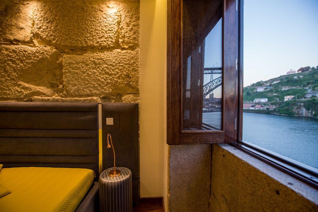 Ribeira Flats Mygod Apartment Porto Exterior photo
