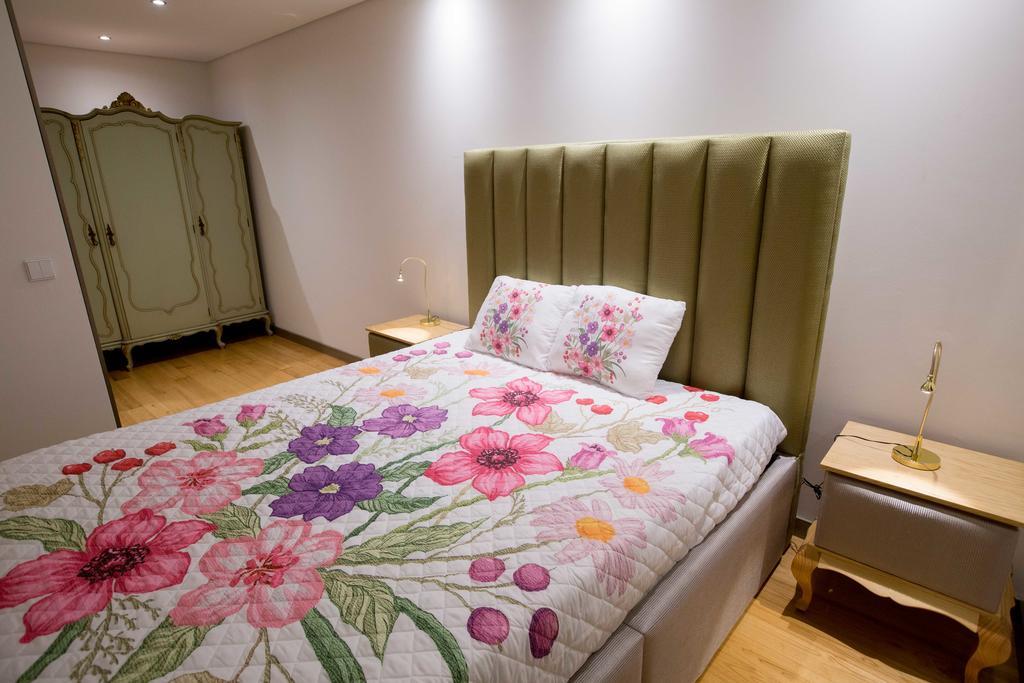 Ribeira Flats Mygod Apartment Porto Exterior photo
